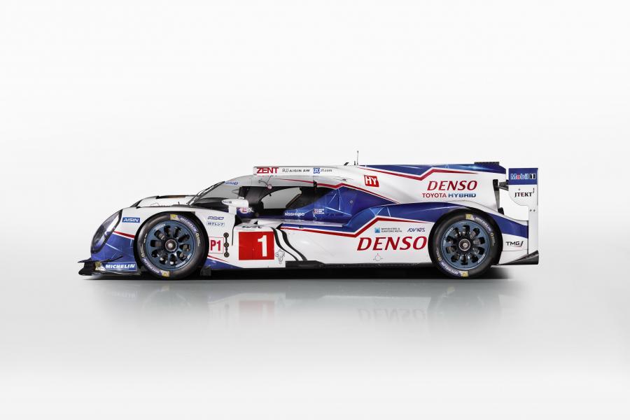  Toyota TS040 Hybrid 2015 года  (фото 14 из 14)